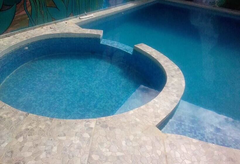 Отель Costa Azul