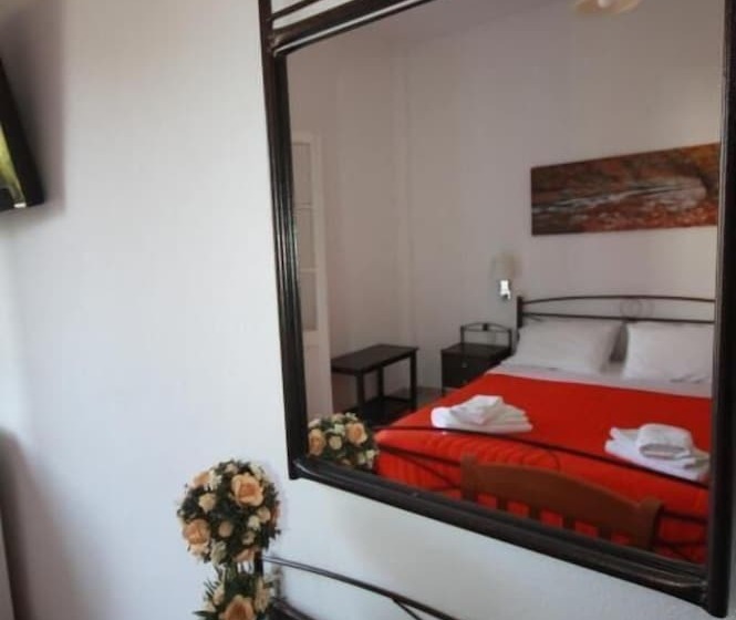 ホテル Cyclades Beach