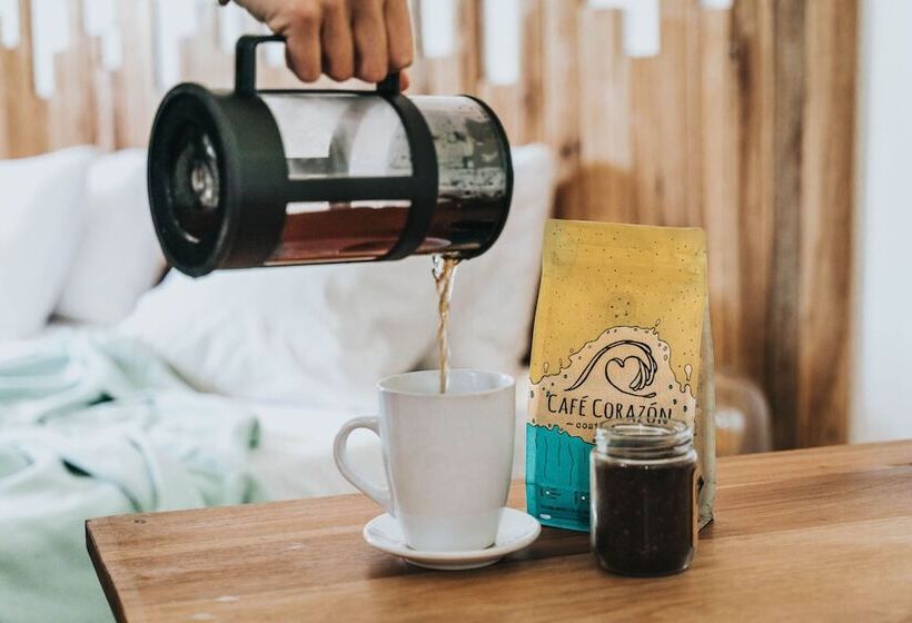 Отель Drift Away Lodge