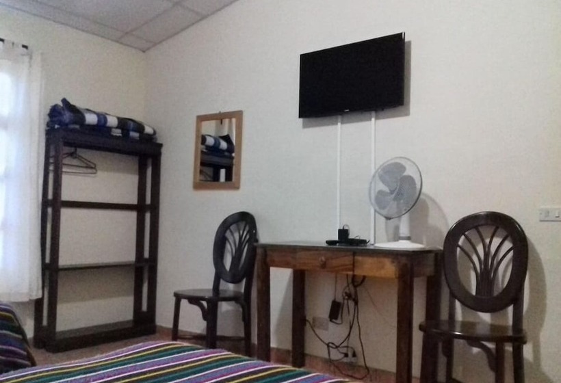 فندق El Pueblito De Don Luis