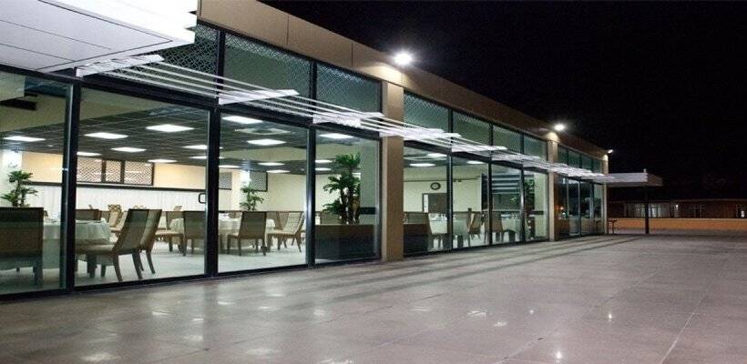 فندق Emsa Palace