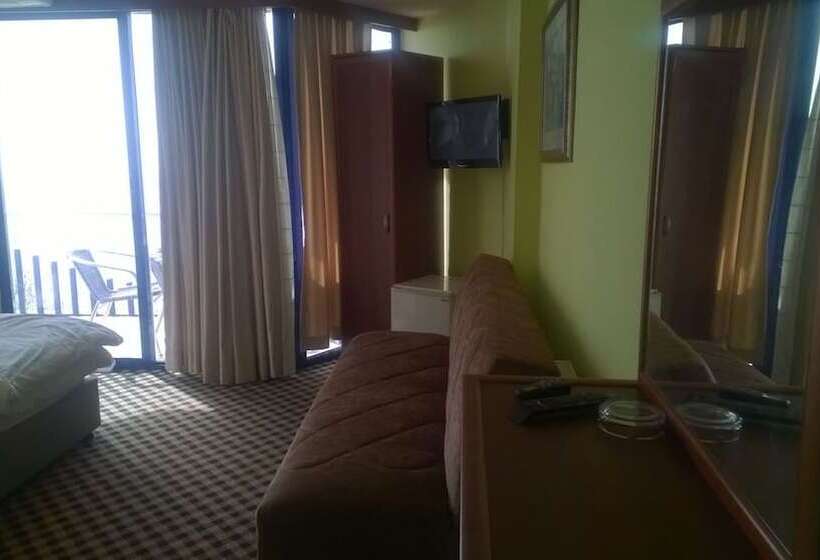 ホテル Erdek Helin