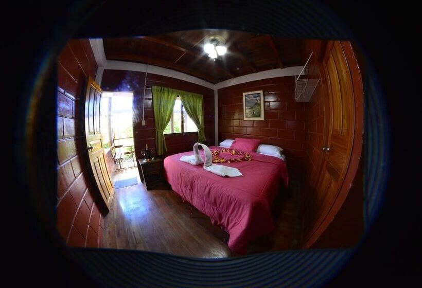 هتل Finca Hosteria Bella Aurora