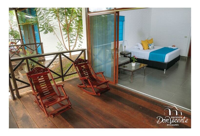 בית מלון כפרי Hacienda Don Vicente Bungalows   Tarapoto