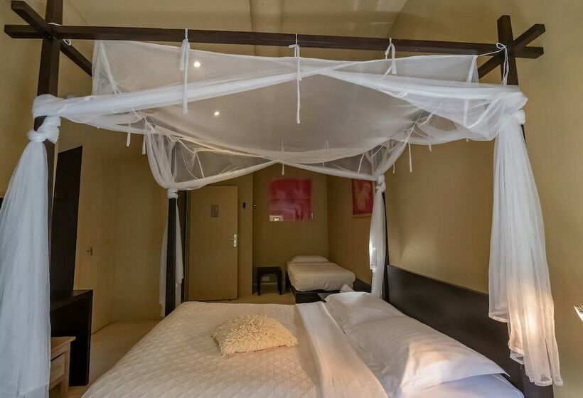 בית מלון כפרי Hôtel Le Paradou Bamboothai