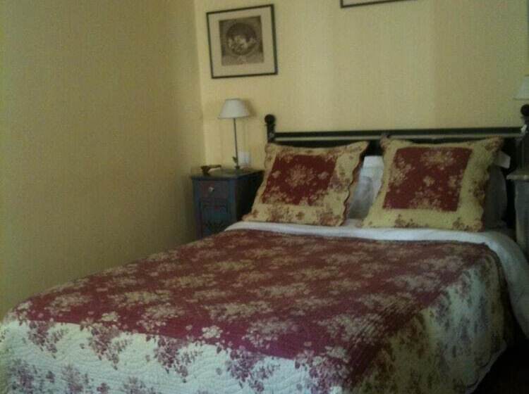 Отель Hostellerie Provençale