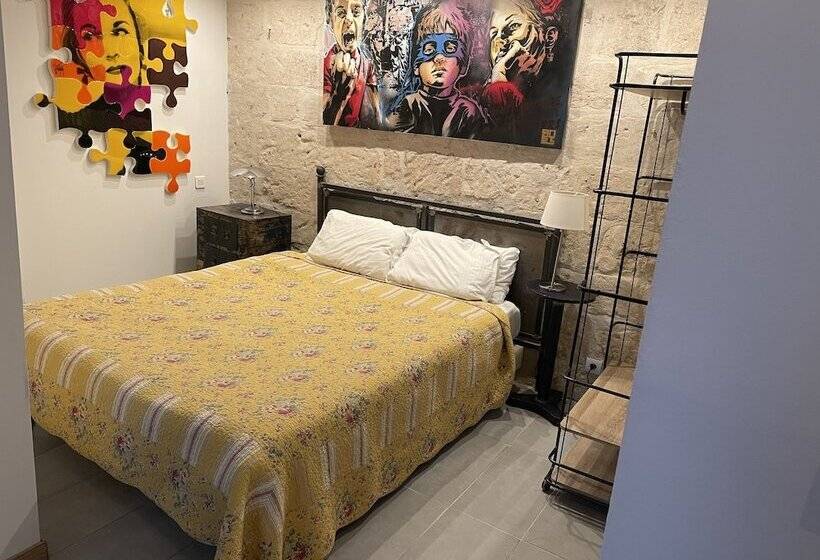 Отель Hostellerie Provençale