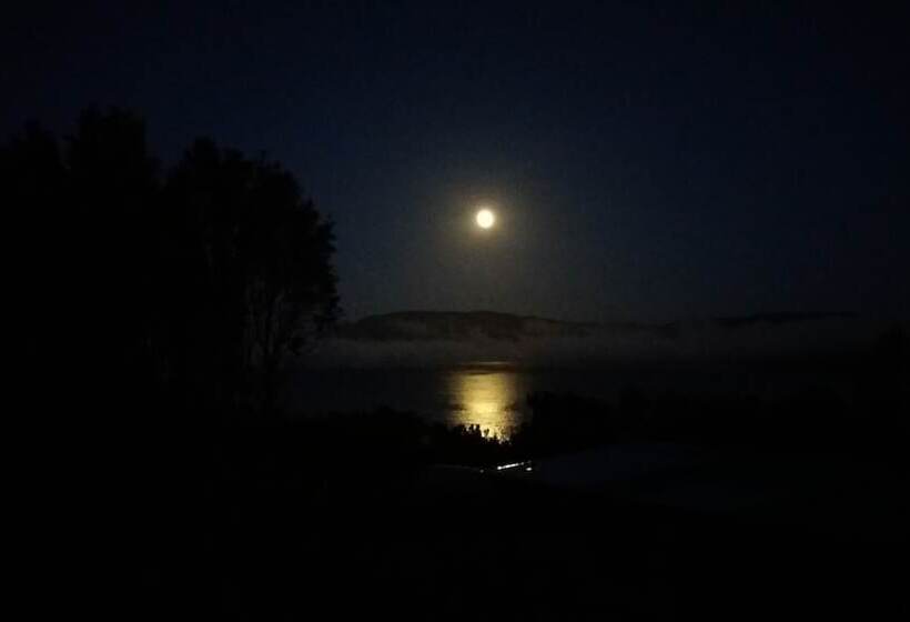 فندق Huillín Lodge