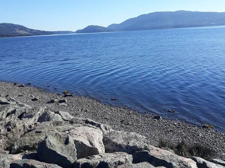 فندق Huillín Lodge