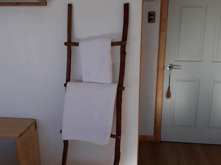 فندق Huillín Lodge