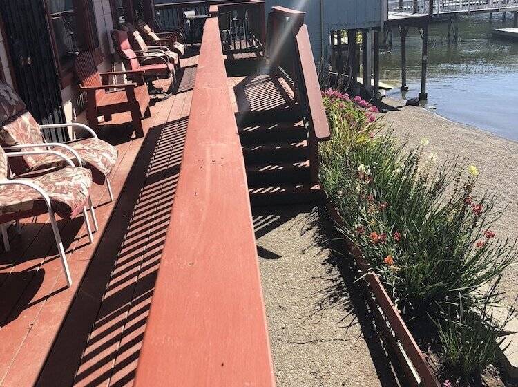 호텔 Indian Beach Resort