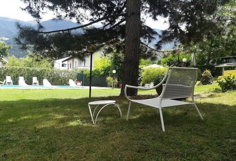 בית מלון כפרי Jarolim