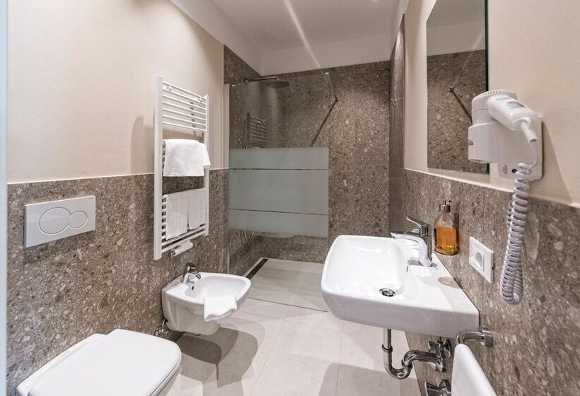 בית מלון כפרי Jarolim