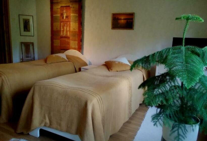 בית מלון כפרי Li Möhkön Rajakartano   Ilomantsi