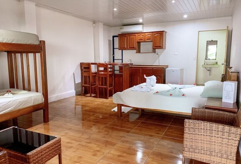 בית מלון כפרי Los Coquitos Lodge