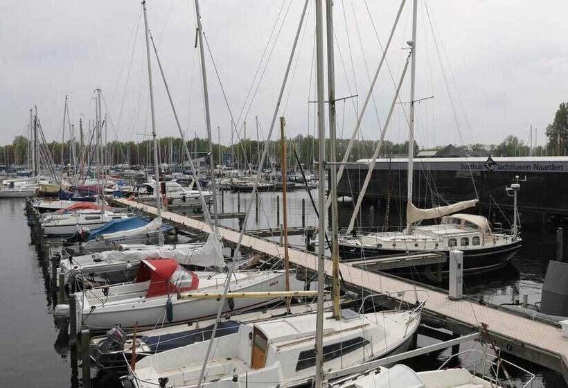 호텔 Marinaparcs Naarden