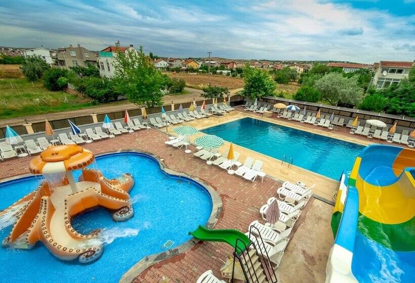 فندق Marmara Life