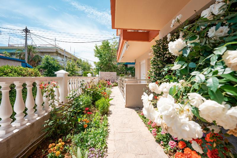 בית מלון כפרי Milonas House Apartments