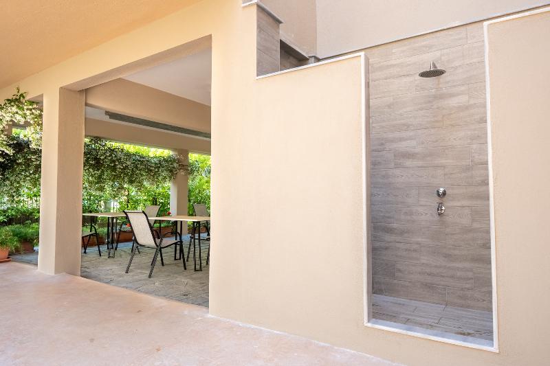 בית מלון כפרי Milonas House Apartments