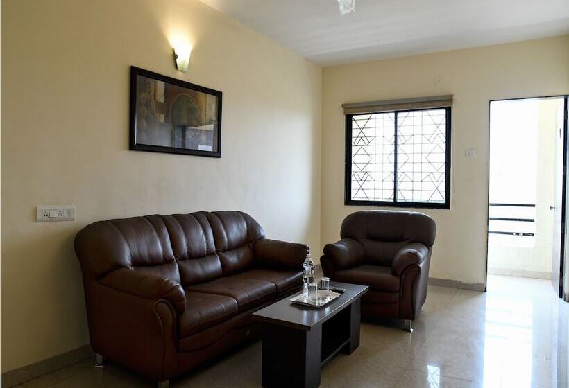 בית מלון כפרי Ornate By Oyo Rooms