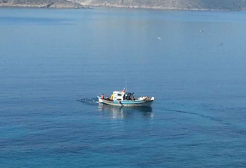 בית מלון כפרי Panormitis Pizanias Houses