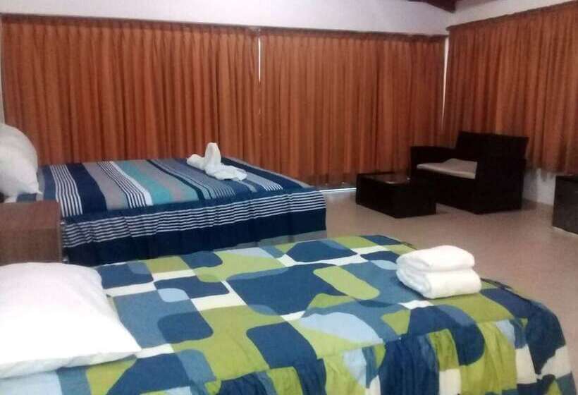 هتل Peru Hosting De Punta Sal