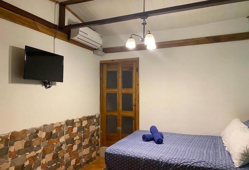 בית מלון כפרי Posada Nena Caribe