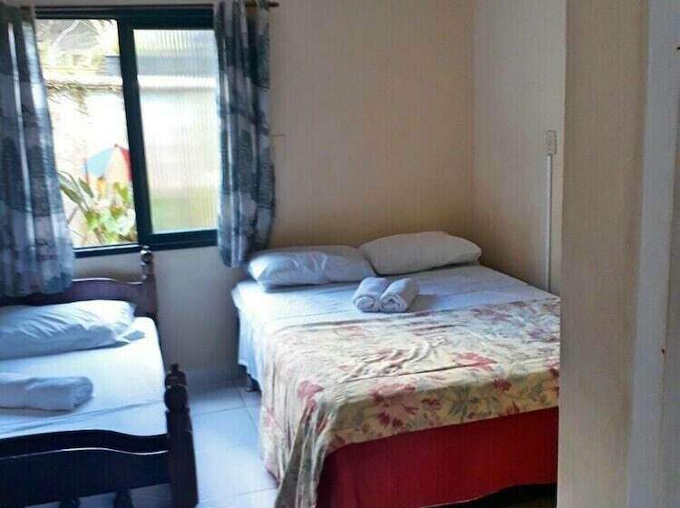 בית מלון כפרי Pousada Flor Amarela