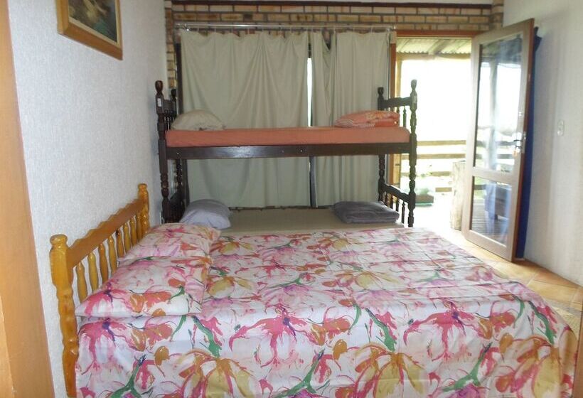 ホテル Pousada Maresia