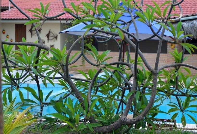 בית מלון כפרי Pousada Oceania