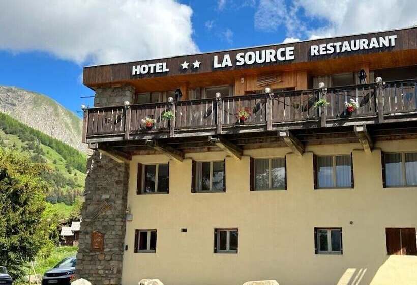 ホテル Restaurant La Source