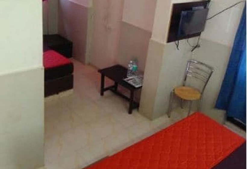 فندق Room Maangta 304   Panaji Goa