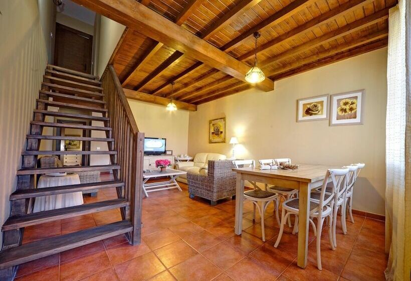 فندق Senderos Del Jerte