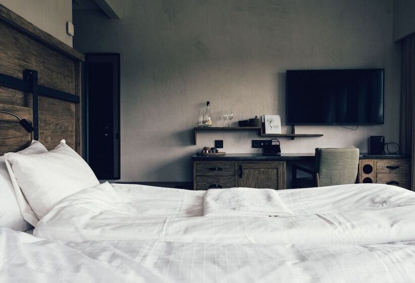 Otel ästad Vingård