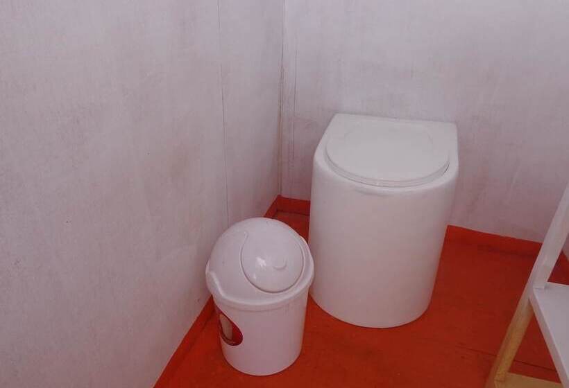 هتل Uros Suma Uro Lodge