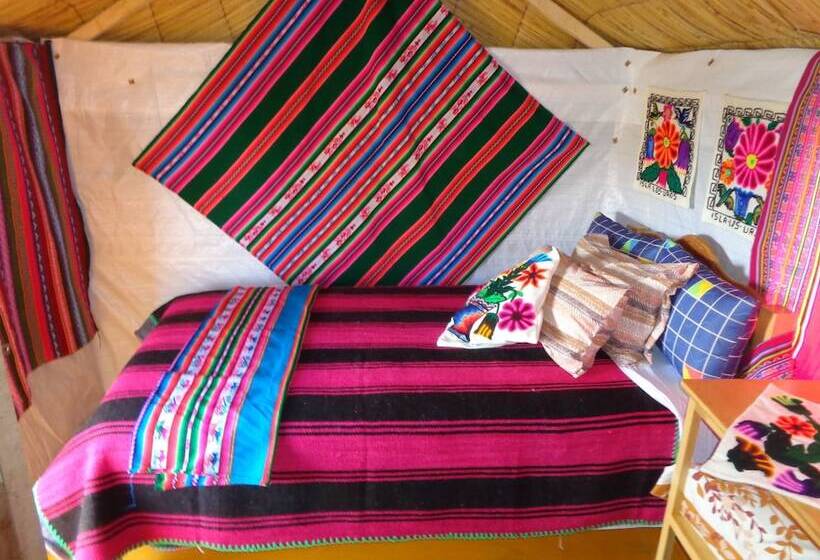 هتل Uros Suma Uro Lodge