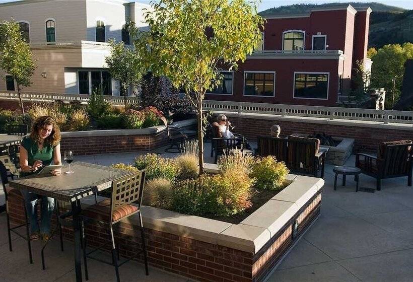 Howelsen Place H307a