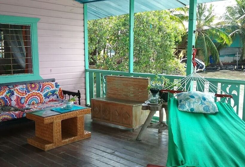 Karma On The Water Hostel