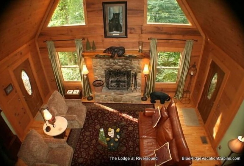 Lodge At Riversound Apartment