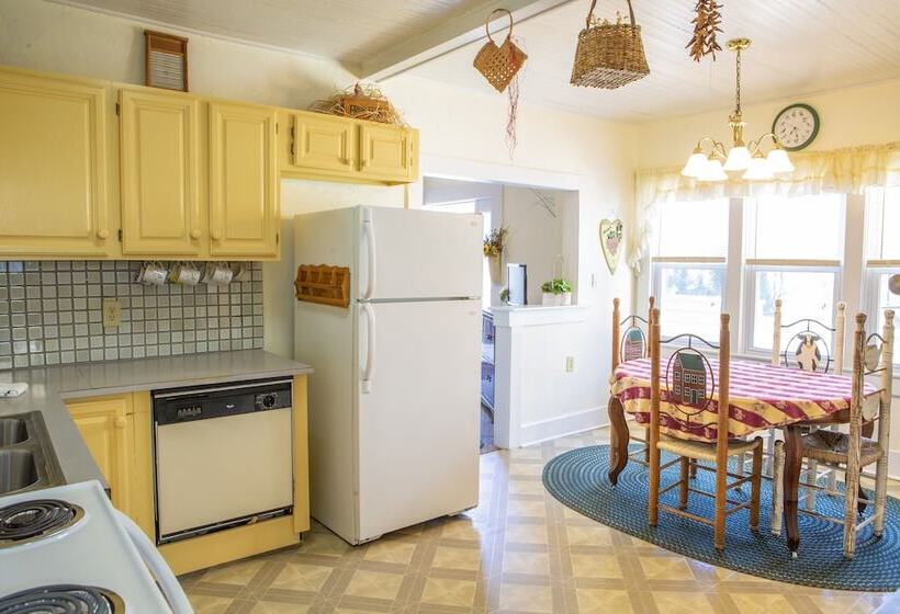 מוטל Chimney Rock Inn