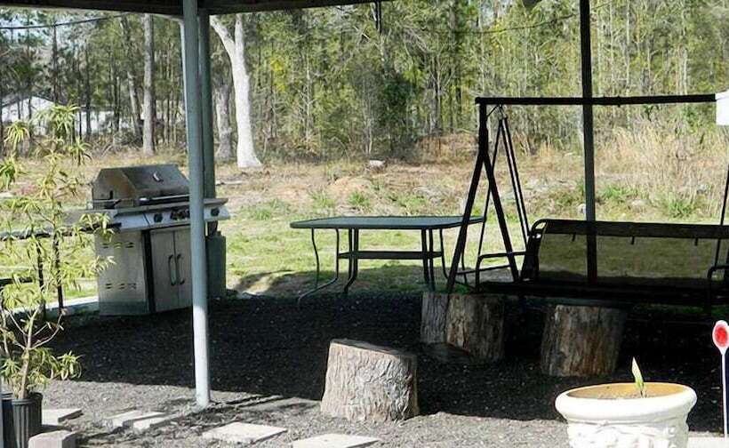 فندق على الطريق Country Inn Llc