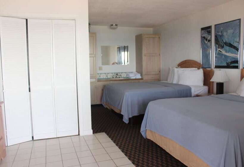 מוטל Sandcastle Beachfront Inn