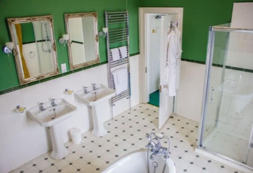 ペンション Albert Cottage