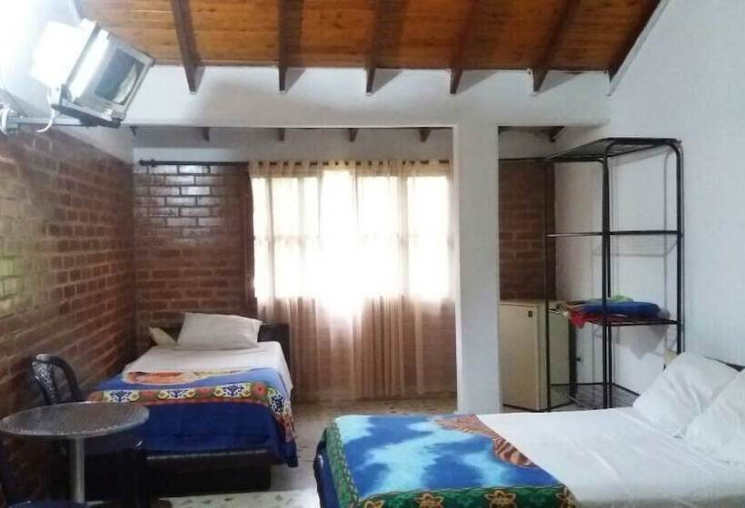 פנסיון Alojamiento Los Guaduales