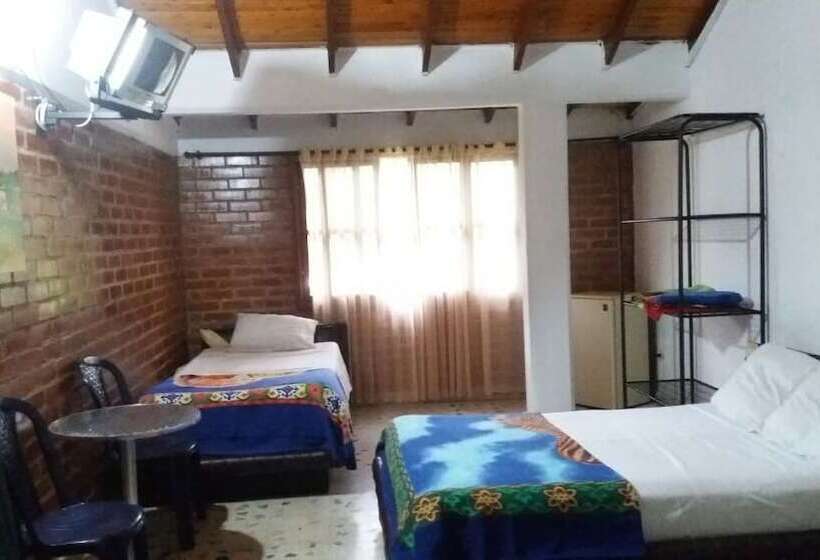 פנסיון Alojamiento Los Guaduales