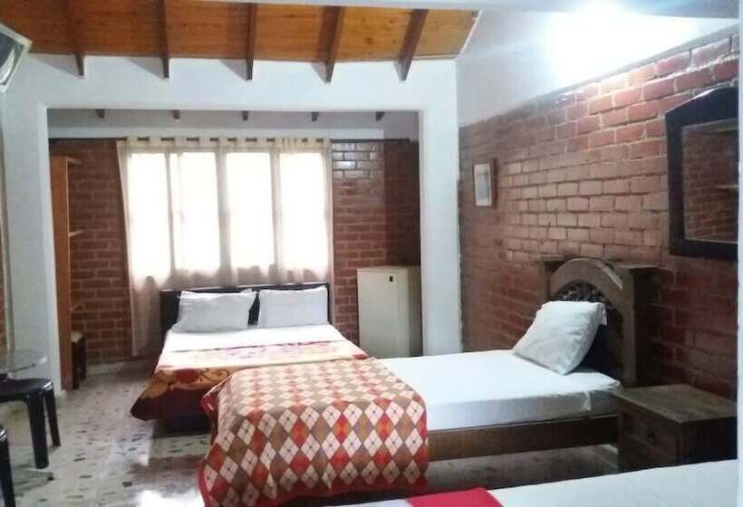 پانسیون Alojamiento Los Guaduales