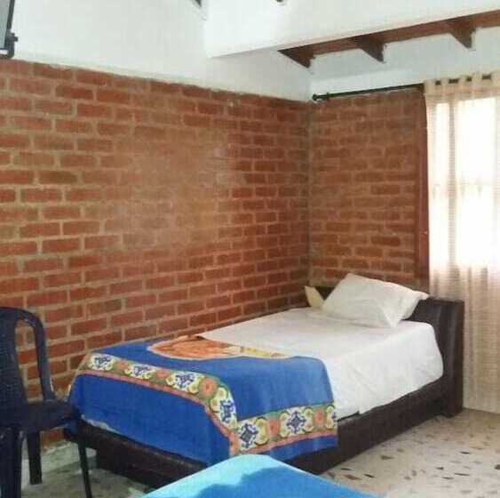 פנסיון Alojamiento Los Guaduales