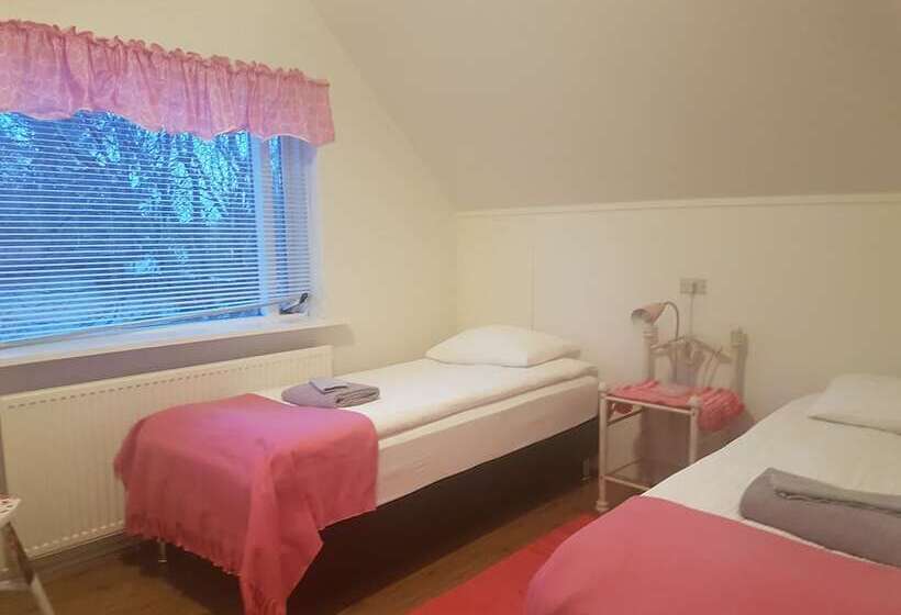 پانسیون Annalyn Guesthouse