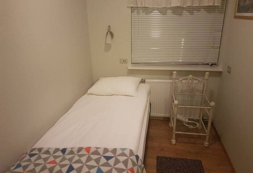 پانسیون Annalyn Guesthouse