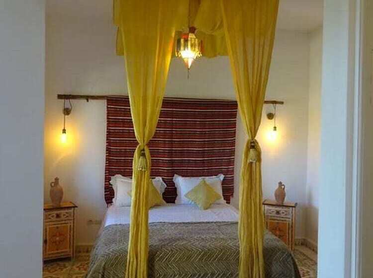 پانسیون Art'gana Lodge